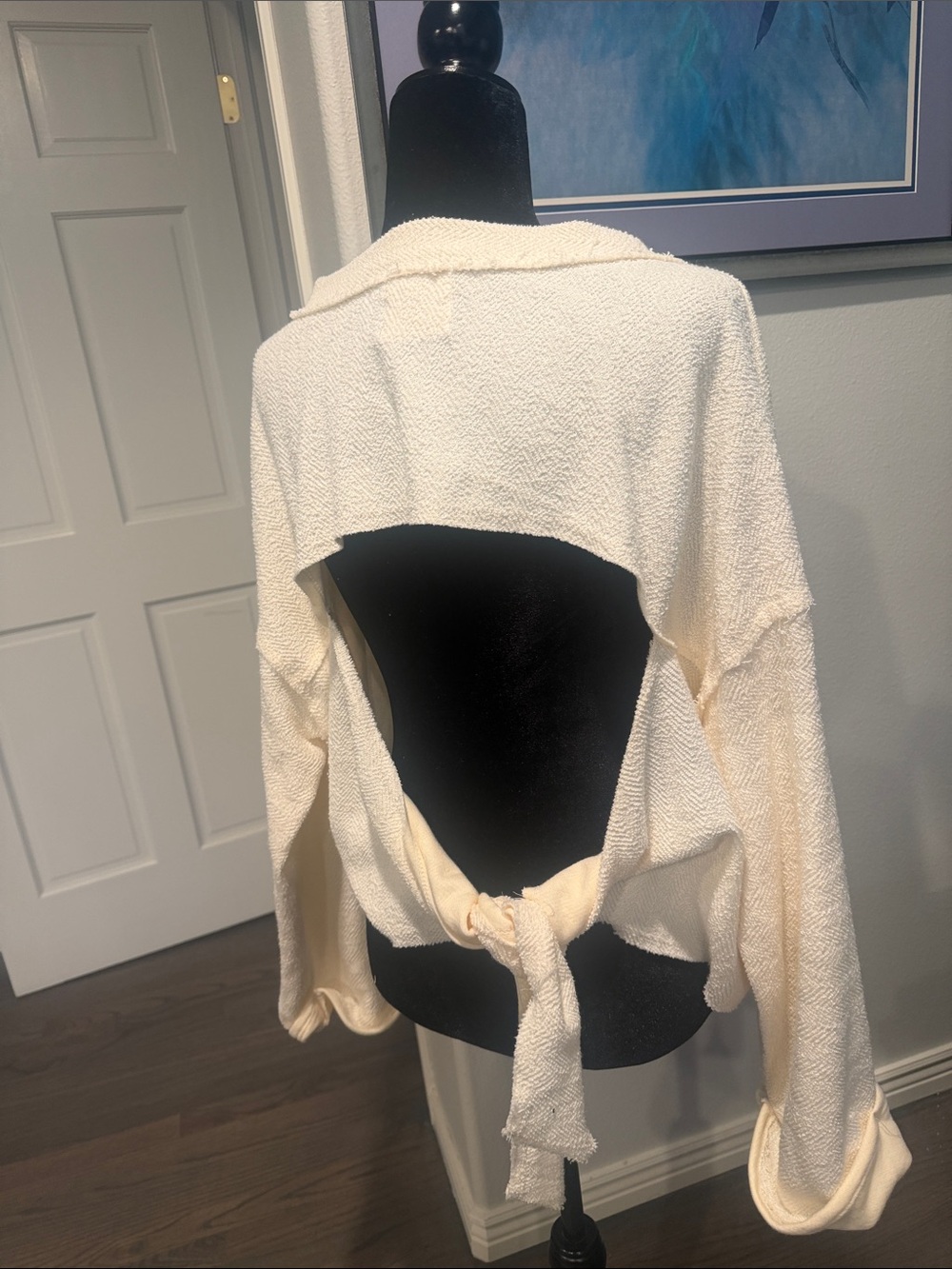 BUCKETLIST Cream V-Neck Top - Picture 4 of 6